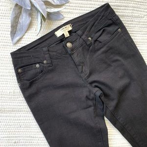Levi's black low rise jeans C-017